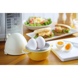 電子レンジ用ゆで卵メーカーおすすめ人気16品。4個用/半熟卵/ニワトリ形などのゆで卵を簡単に作れるアイテムのサムネイル画像