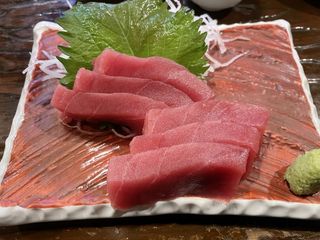 ふるさと納税のマグロのおすすめ人気16品。高級部位の大トロ/食べ比べセット/ふわとろ食感のネギトロ！のサムネイル画像