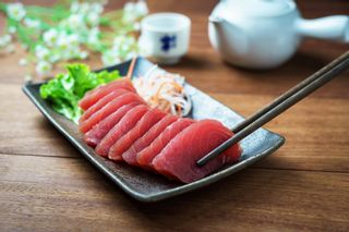 お取り寄せマグロのおすすめ人気16品！大トロも中トロも赤身も食べ尽くそう♪のサムネイル画像