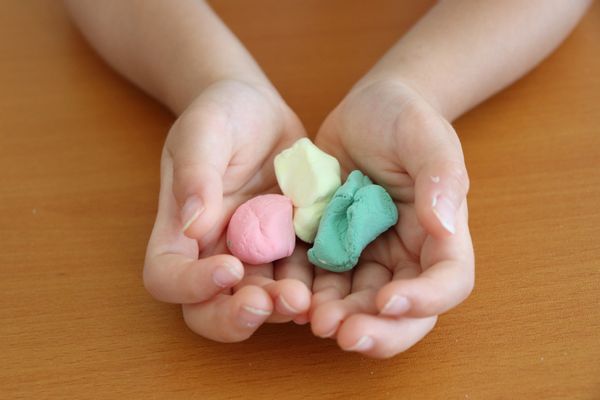 紙粘土のおすすめ人気25品（2025年）。子ども・初心者向け/色付け可能/色付きなど工作にぴったりな逸品を紹介の画像