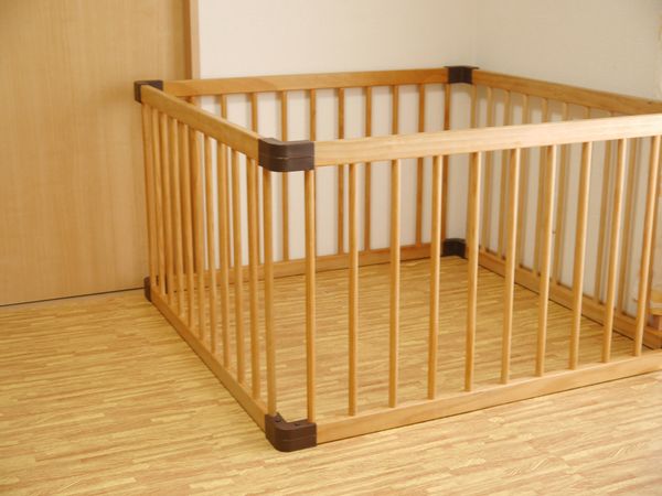 ベビーサークルおすすめ人気17品!たためる/大きめなど人気商品で子供も親も安心できる生活をの画像