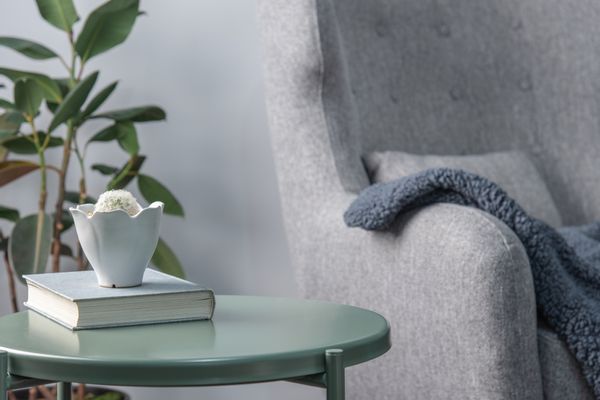 サイドテーブルおすすめ人気16品。ベッド/ソファ横に最適なおしゃれな北欧風から在宅ワーク用までの画像