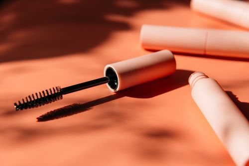 おすすめのまつげ美容液30品！人気のラッシュアディクトやプチプラ製品まで厳選紹介の画像