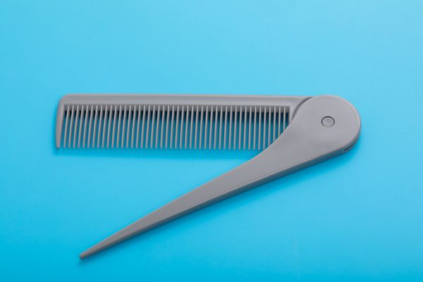 折りたたみコームのおすすめ人気16品。おしゃれ/かわいい/サラサラになる/高級などの逸品たちの画像