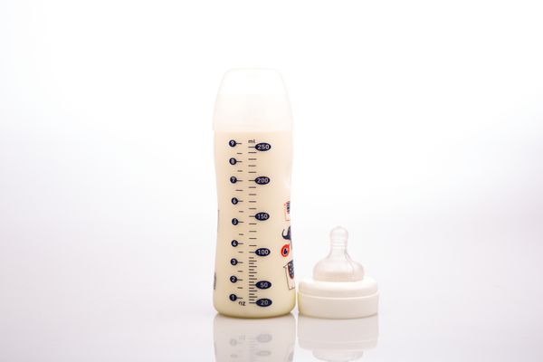 哺乳瓶用ちくびのおすすめ人気14品。ピジョン/新生児用/サイズアップしないタイプも紹介の画像