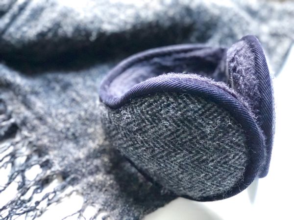 イヤーウォーマーのおすすめ人気16品。ランニングOK/ヘアバンドタイプ/人気ブランドなどの逸品をご紹介の画像