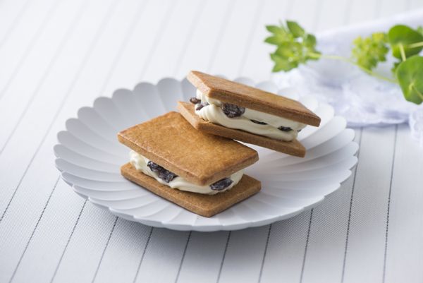 お土産にも最適なレーズンサンドおすすめ14品(2025年)。~定番人気から限定のプレミアム商品まで~の画像