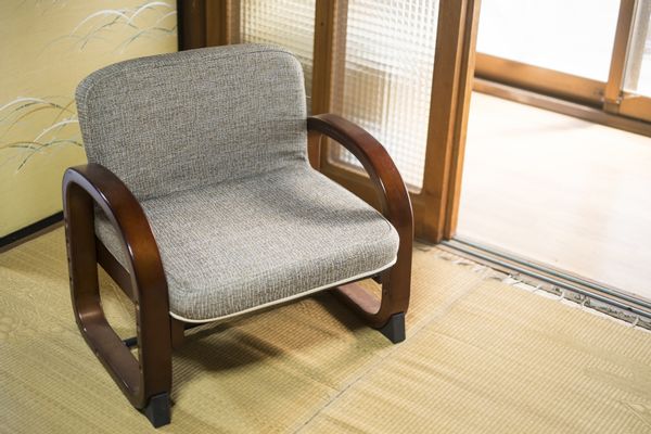 正座椅子おすすめ人気16品。おしゃれ/コンパクトな携帯用/可愛いクッションタイプまでの画像