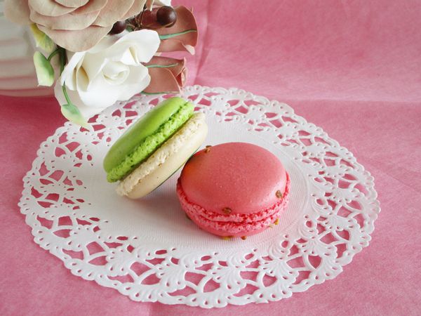 レースペーパーのおすすめ人気16品。ケーキ向け/四角/大きいサイズなどおしゃれなデザインのアイテムをご紹介の画像