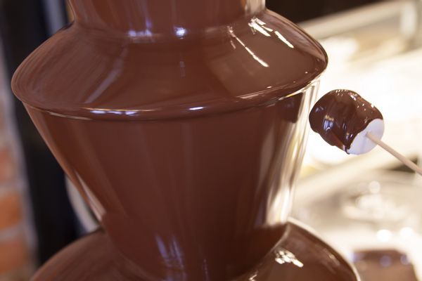 チョコレートファウンテンおすすめ人気16品一覧。コンパクトな チョコレートファウンテンおすすめ人気16品一覧。コンパクトな