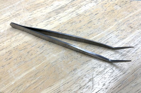 精密ピンセットのおすすめ人気16品。プラモデル作成などで重宝する極細/医療用などのアイテム達の画像