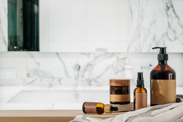 菜々緒さんの愛用する化粧品・コスメ・スキンケアアイテムまとめ(2025年)の画像