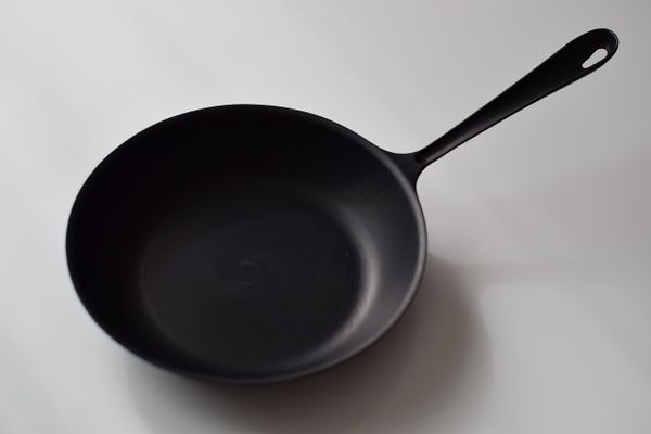 ふるさと納税のフライパンおすすめ人気16返礼品。取っ手が取れる/有名ブランド/IH対応などの逸品たちの画像