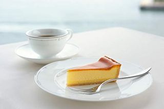 鳥羽国際ホテル チーズケーキのサムネイル画像 6枚目