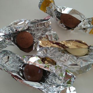 チョコレートハウス　モンワール　サービス袋アソートのサムネイル画像 5枚目