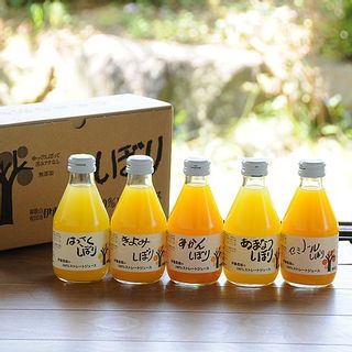 みかんしぼり（１００％ピュアジュース）180ml 伊藤農園のサムネイル画像 1枚目