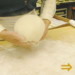 最高級もち米「みやこがね」で作った最高級の一升餅 日本唯一の一等米専門店 江戸の米蔵のサムネイル画像 3枚目