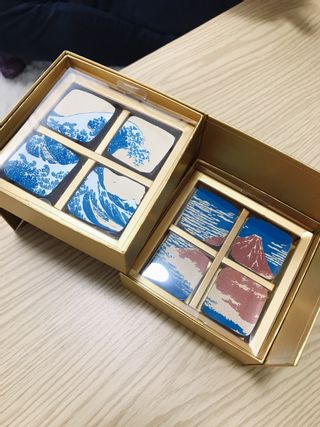 『波と富士』 8粒入り Okada Museum Chocolate（岡田美術館チョコレート）のサムネイル画像 1枚目