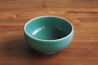 白山陶器 汁碗 青磁の画像 2枚目