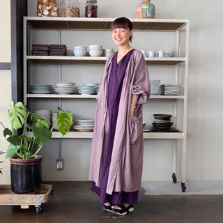 BOUTIQUE TOKYODRESS おしゃれに着られるエプロン アトリエコート LINEN&BASIC（リネンアンドベーシック）のサムネイル画像 3枚目