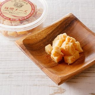 味噌チーズ 90g 長門牧場のサムネイル画像 1枚目