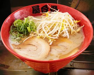 宮崎豚骨ラーメン4食セット 屋台骨のサムネイル画像 1枚目