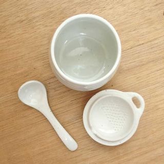 四季彩 茶碗蒸し 器 粉引 スプーン付むし碗の画像 2枚目