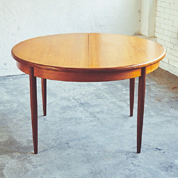 G-Plan Round Extention Table の画像