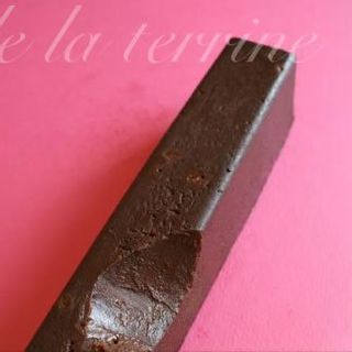 濃厚塩チョコレートケーキ フランス菓子工房ラ・ファミーユのサムネイル画像 2枚目