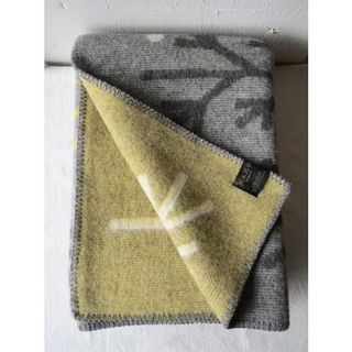 ブランケットNEL BOSCO GRAY-YELLOW by AOI HUBER-KONO  ROROS TWEED (ロロスツイード)のサムネイル画像