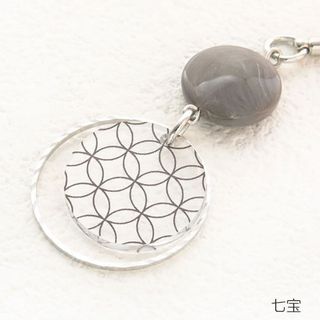 1本足かんざし LILY BELL accessoryのサムネイル画像 3枚目