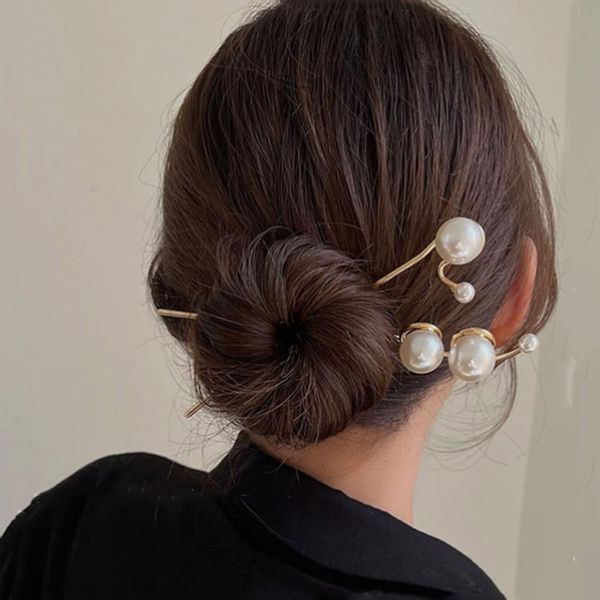 パール　ヘアアクセサリーの画像