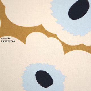 pieniunikko (ピエニウニッコ ) 30×30cm  3枚組 marimekko (マリメッコ )のサムネイル画像 2枚目