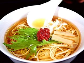 京風薄口だししょうゆ仕立て和風ラーメン 七味久留米ラーメンのサムネイル画像 1枚目