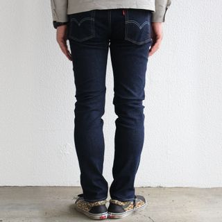 510™ スキニーフィット ダークインディゴ PREMIUM INDIGO Levi's（リーバイス）のサムネイル画像 2枚目