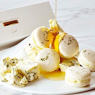 LUXE MACARON GORGONZOLA ルワンジュ東京のサムネイル画像 2枚目