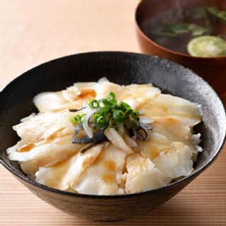 天然ふぐ刺しぶっかけ丼 ふくの河久のサムネイル画像