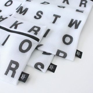 アルファベット ランドリーネット 角型3枚セット sisdesign（シスデザイン）のサムネイル画像 4枚目