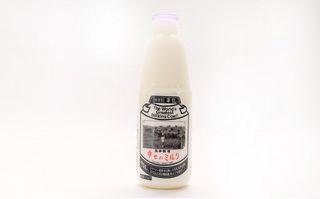 土田牧場 幸せのミルク（ジャージー 牛乳）900ml 1本の画像 2枚目