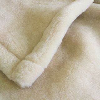 洗えるウール毛布 メリノウール ニューマイヤー 谷健株式会社のサムネイル画像 3枚目
