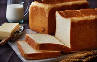 極生"ミルクバター"食パン 高級食パン専門店 嵜本のサムネイル画像 1枚目