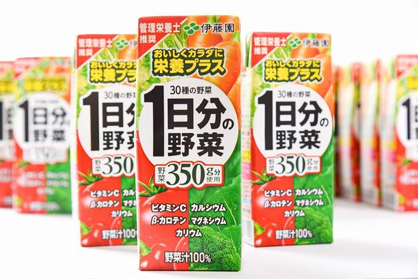 伊藤園 1日分の野菜 200ml×24本（1ケース） 山形県寒河江市のサムネイル画像 3枚目