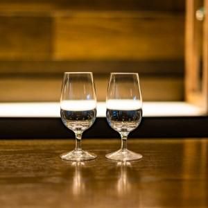 キリン シングルグレーンウイスキー富士 オリジナルテイスティンググラスセット 静岡県御殿場市のサムネイル画像 3枚目