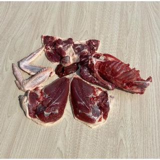 『銀の鴨』味わい深い赤身肉　オス1羽分セット(冷蔵) 青森県新郷村のサムネイル画像 1枚目