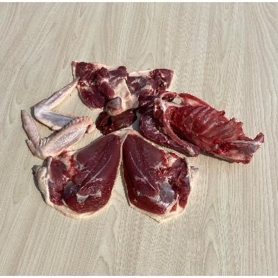 『銀の鴨』味わい深い赤身肉　オス1羽分セット(冷蔵)の画像