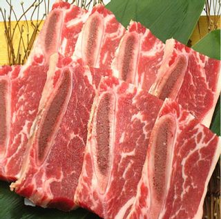 骨付きカルビ（300ｇ） 信州牛のセキ精肉店のサムネイル画像 1枚目