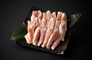 国産若鶏 手羽中ハーフ【1P / 300ｇ】 国産和牛と惣菜の中津留のサムネイル画像