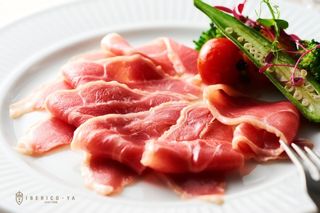 ブランド鴨あいち鴨 生ハムモモ肉 20日間熟成 40g×1パック IBERICO-YAイベリコ屋のサムネイル画像