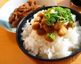 阿蘇産大豆納豆　30個入り 阿蘇おふくろ工房のサムネイル画像 3枚目