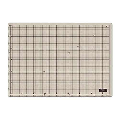 カッターマットA3  135B OLFA（オルファ）のサムネイル画像 1枚目